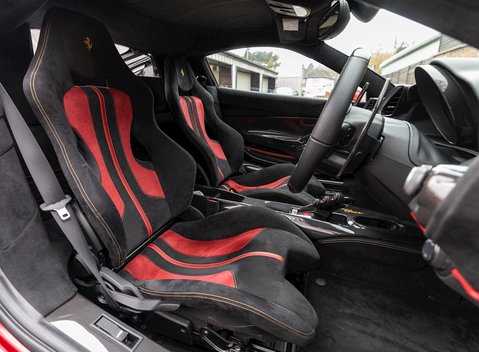Ferrari 488 Pista 12