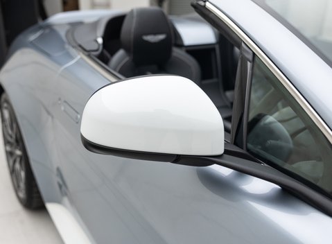 Aston Martin V12 Vantage S ROADSTER 48