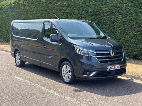 Renault Trafic 2.0 dCi Blue LL30 Sport L2 H1 Euro 6 (s/s) 5dr