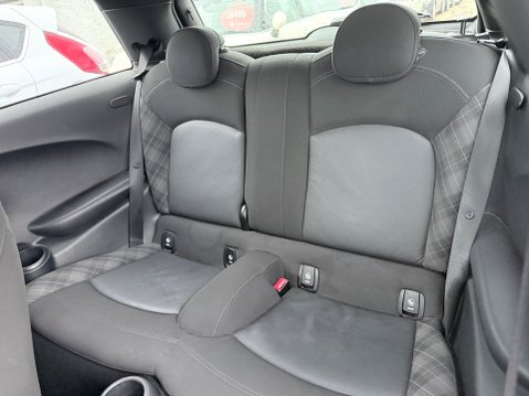 Mini Hatch 1.5 COOPER SPORT 13