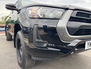 Toyota Hilux Active ECB 4WD D-4D Pickup 20