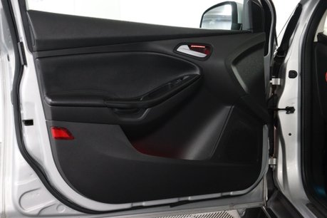 Ford Focus TITANIUM X TDCI 25