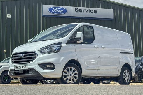 Ford Transit Custom SWB L1H1 Low Roof Limited 280 Air Con Alloys Sensors EURO 6