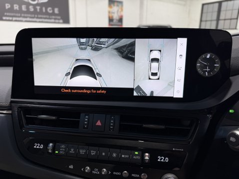 Lexus Es 300H TAKUMI 4