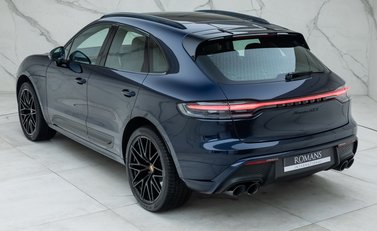 Porsche Macan GTS 9