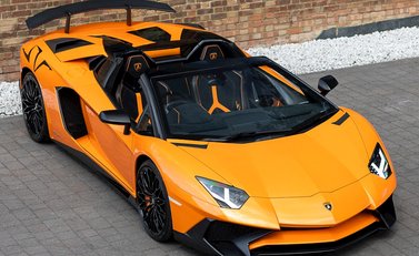 Lamborghini Aventador SV LP 750-4 Roadster 10