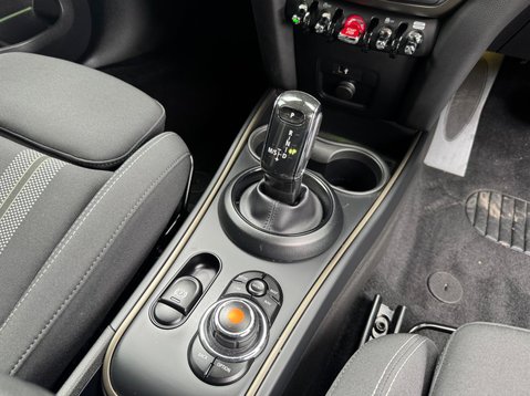 Mini Countryman COOPER S CLASSIC 13