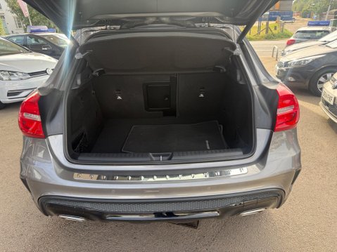 Mercedes-Benz GLA 2.1 GLA200d AMG Line (Premium Plus) 7G-DCT 4MATIC Euro 6 (s/s) 5dr 28