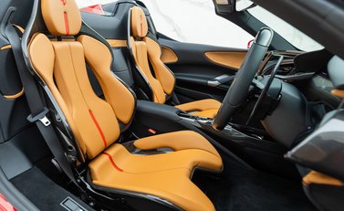 Ferrari SF90 Spider 14