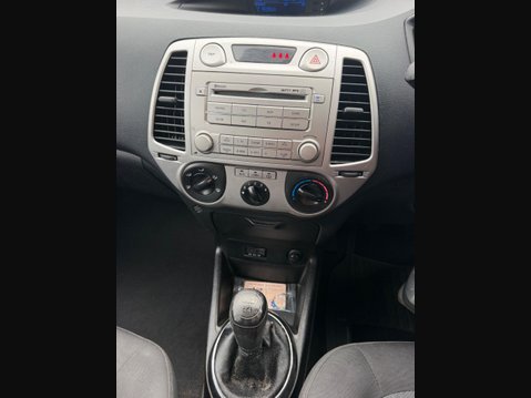 Hyundai i20 1.4 Comfort Euro 5 5dr 11