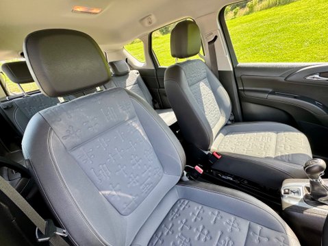 Vauxhall Meriva TECH LINE 16
