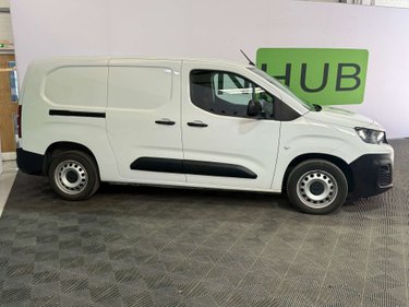 Peugeot Partner 1.5 Partner Professional Premium+ BHDi Crew Van 4