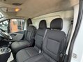 Renault Trafic SL27 SPORT DCI S/R P/V 15