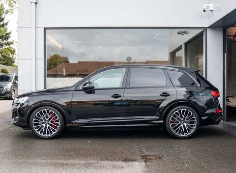 Audi SQ7 BLACK EDITION 3