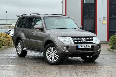 Mitsubishi Shogun 3.2 DI-DC SG3 SUV 5dr Diesel Auto 4WD Euro 5 LWB (197 ps) 12
