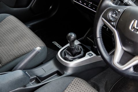 Honda Jazz I-VTEC EX 24