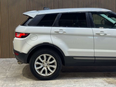 Land Rover Range Rover Evoque 2.0 Range Rover Evoque SE eD4 5dr 14