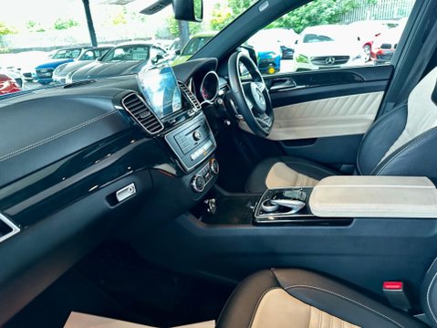 Mercedes-Benz GLE 3.0 GLE350d V6 AMG Line (Premium Plus) Coupe G-Tronic 4MATIC Euro 6 (s/s) 5 71