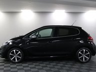 Peugeot 208 S/S TECH EDITION 18