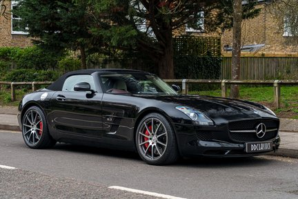 Mercedes-Benz SLS AMG GT ROADSTER- I OF ONLY 2 UK Cars 7