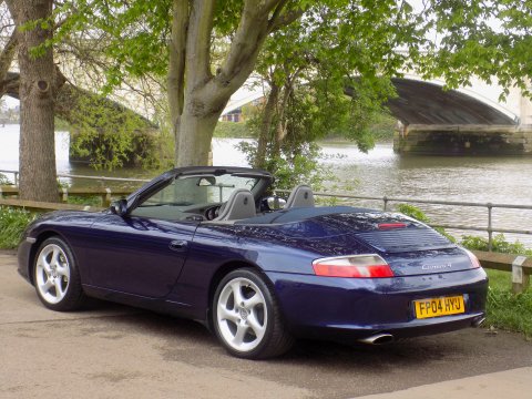 Porsche 911 (996) Carrera 4 Cabriolet 2