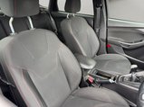 Ford Focus 1.0T EcoBoost ST-Line Euro 6 (s/s) 5dr 9