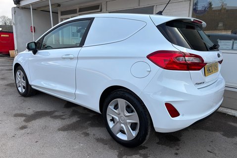Ford Fiesta Base 85 ps Tdci Car Derived Panel Van - Air Con & Sat Nav 6