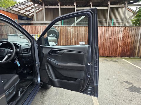 Isuzu D-Max UTILITY SCB 15