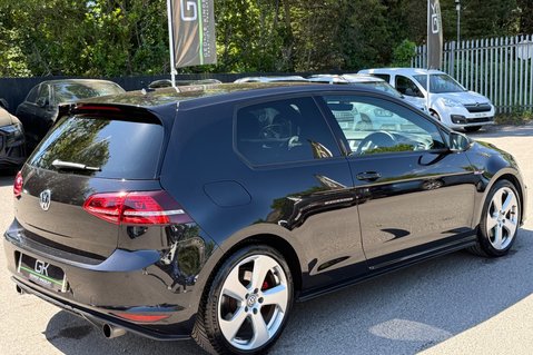 Volkswagen Golf GTI LAUNCH DSG - APPLE CAR PLAY - 2 OWNERS - 9 SERVICES RECORDED 6
