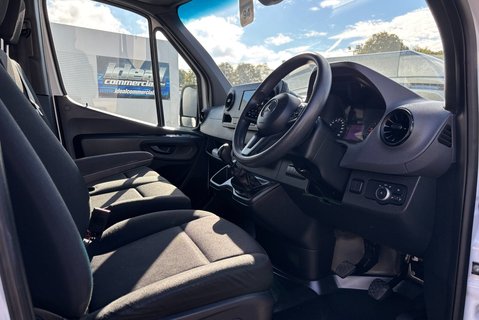 Mercedes-Benz Sprinter 315 Cdi Progressive Glass Frail Van 17