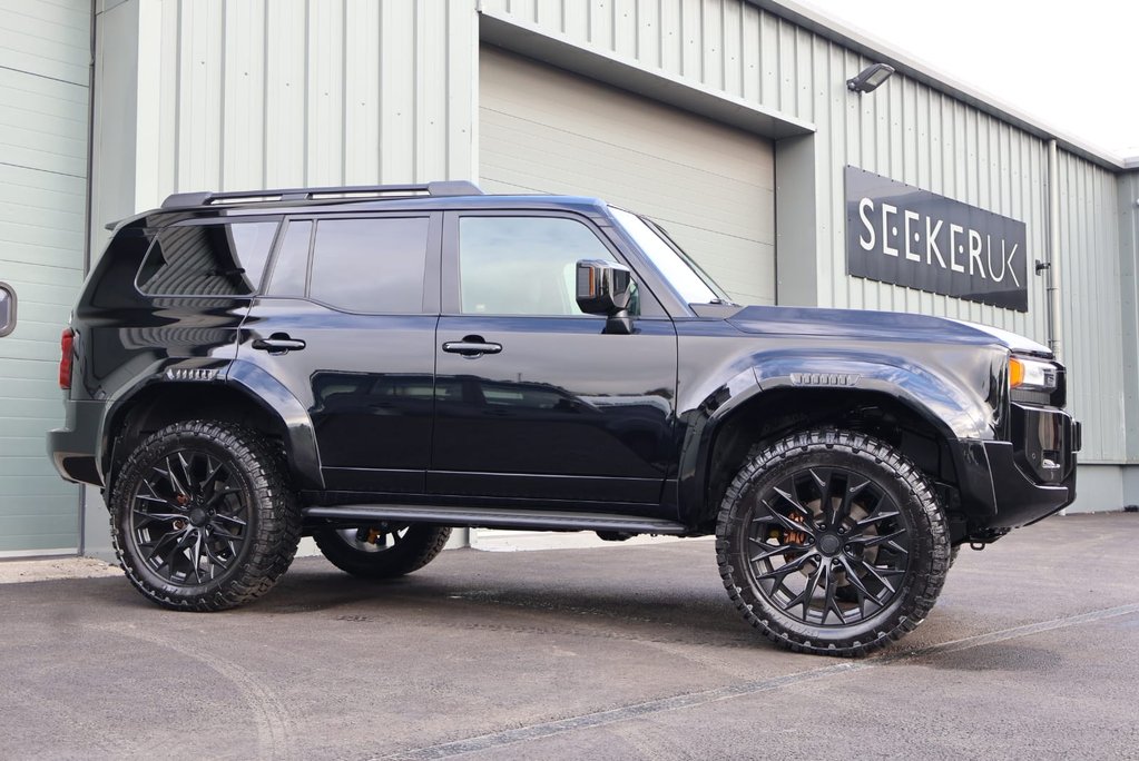 Toyota Land Cruiser 2026 COMMERCIAL WIDEBODY 2 INCH OLM MAN EMU LIFT REAR SEATS FITTED  5