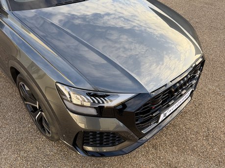 Audi Q8 RS TFSI QUATTRO VORSPRUNG MHEV 22