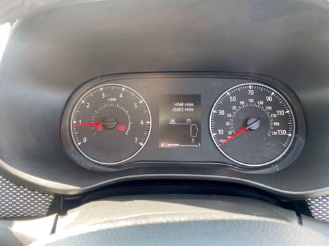 Dacia Jogger 1.0 TCe Extreme SE MPV 5dr Petrol Manual Euro 6 (s/s) (110 ps) 14