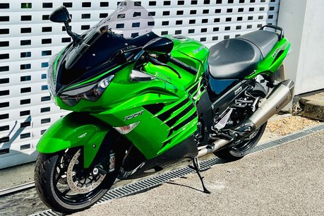Kawasaki ZX ZZR 1400 23
