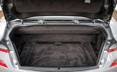 Aston Martin Vanquish Volante 33