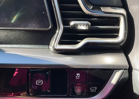 Kia Sportage 1.6 T-GDi GT-LINE S ISG HEV 28