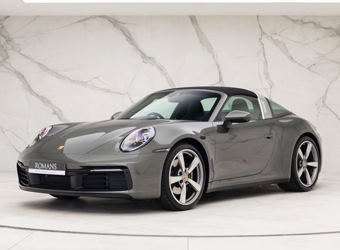 Porsche 911 Targa 4S (992) 8