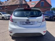 Ford Fiesta ZETEC 9