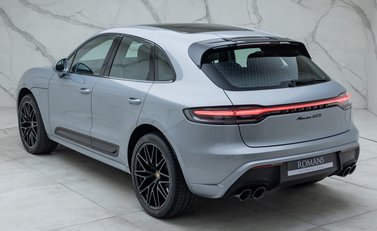 Porsche Macan GTS 12