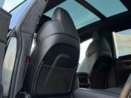 Audi Q8 RS TFSI QUATTRO VORSPRUNG MHEV 44