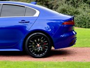 Jaguar XE R-DYNAMIC HSE 18
