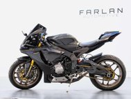 Yamaha R1M 1000 Super Sports Petrol Manual (200 ps) 8