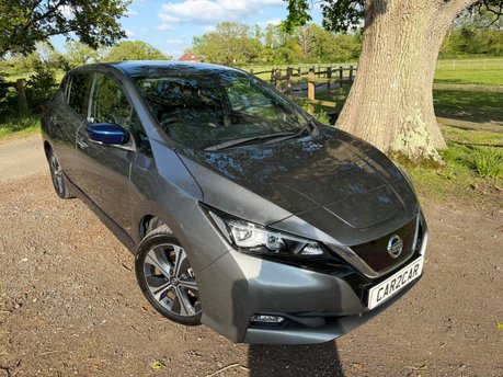 Nissan LEAF TEKNA Full service history 360 surround view Cameras