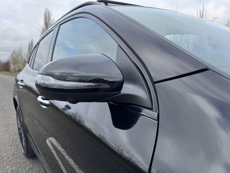 Mercedes-Benz EQA EQA 350 4Matic AMG Line Premium Plus Auto Electric 66 KWH PAN ROOF/HEADS UP 39