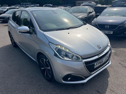 Peugeot 208 1.2 PureTech Allure Premium Euro 6 5dr