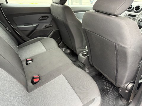 Dacia Duster ESSENTIAL TCE 25
