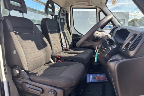Iveco Daily 35C18 3750WB Business Hi-Matic Dropside 4