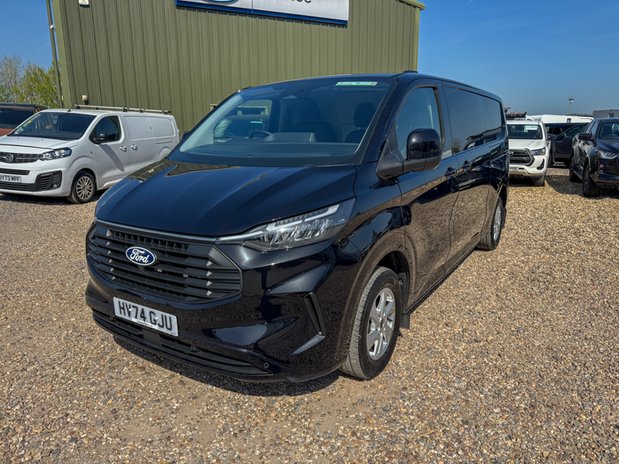 Ford Transit Custom LWB L2H1 [SOLD CM] Low Roof Limited 280 Air Con Alloys Camera Sensors EURO 2