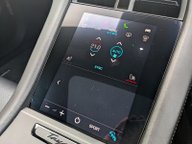 Porsche Taycan 4 CROSS TURISMO 33