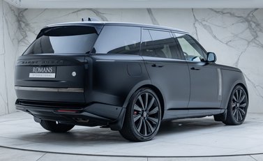 Land Rover Range Rover P530 SV 5